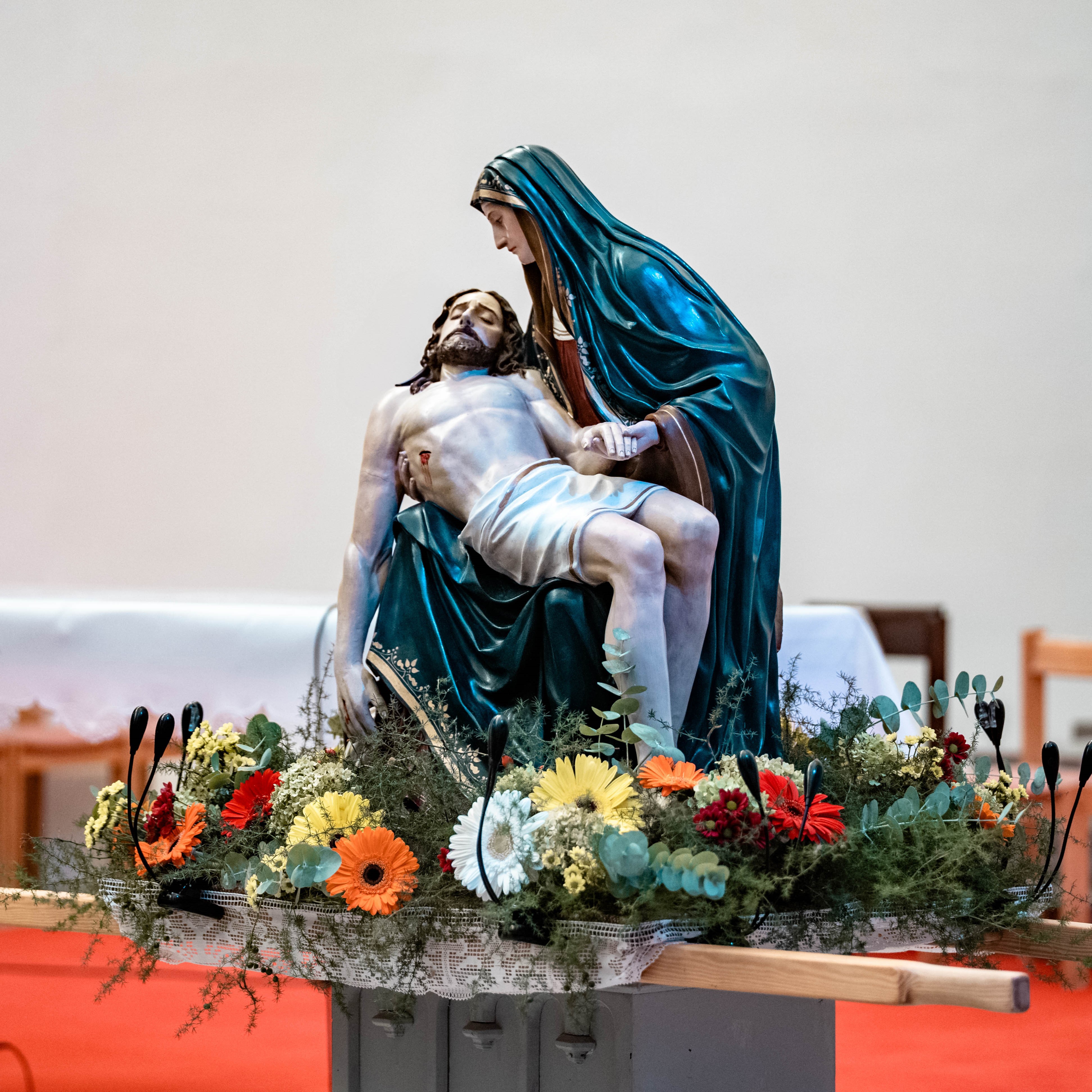 Kvatrnica na Mirenskem Gradu: Biti oče, biti mati je središče Cerkve