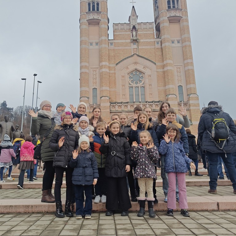 Ko skupaj zapoje 800 otrok