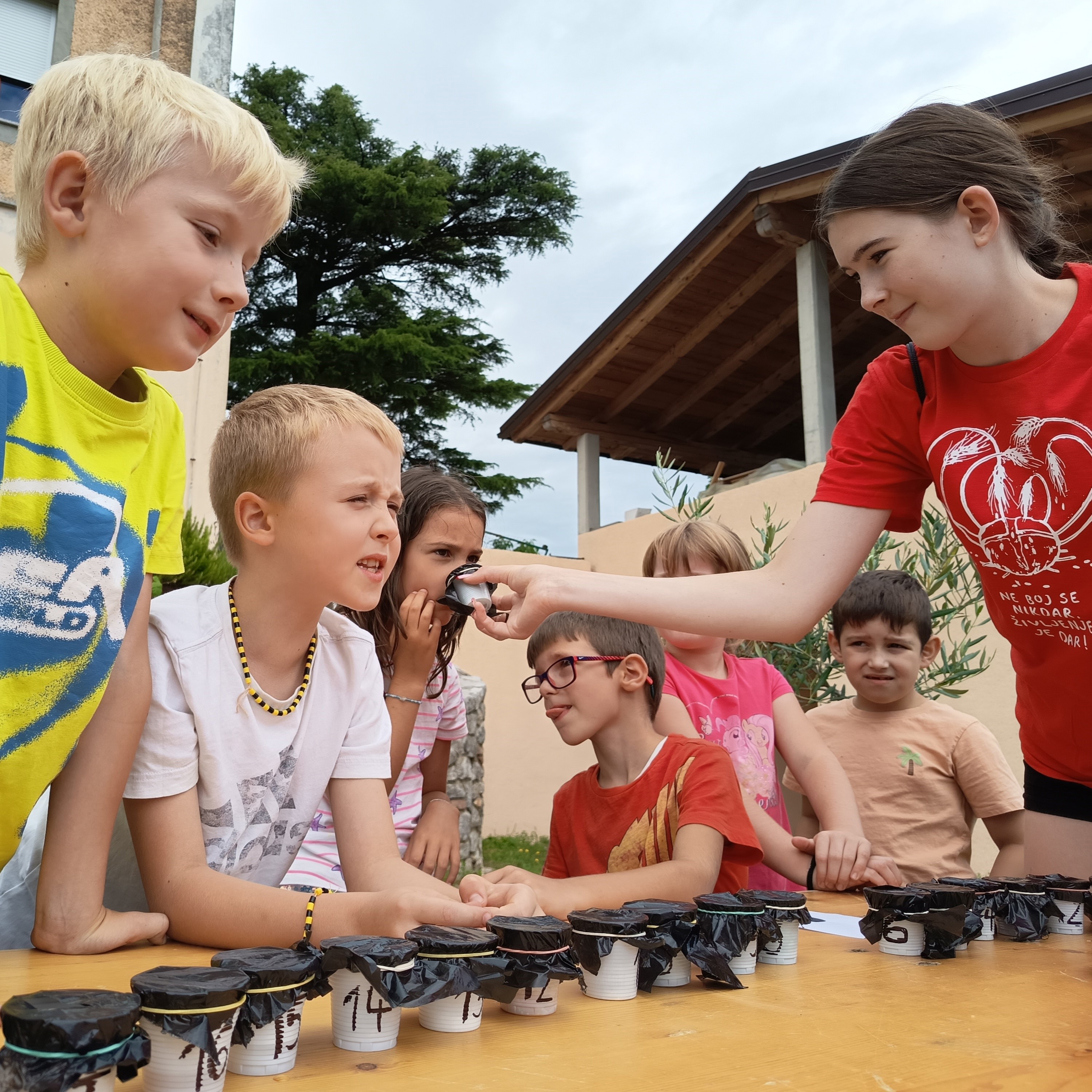 Oratorij in ustvarjalni počitniški teden na Mirenskem Gradu: "Ne boj se nikdar, življenje je dar!"